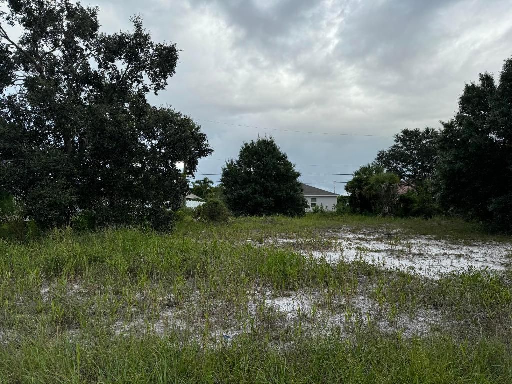 Photo of 3757 SW Port Saint Lucie Boulevard, Port Saint Lucie, FL 34953 (MLS # R11015804)