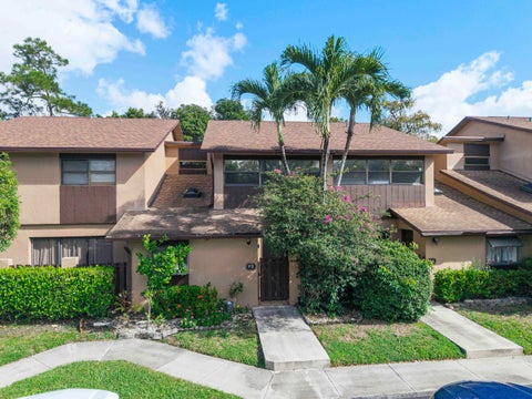 Photo of 7780 NW 79TH Avenue #F2, Tamarac, FL 33321 (MLS # B26090575)
