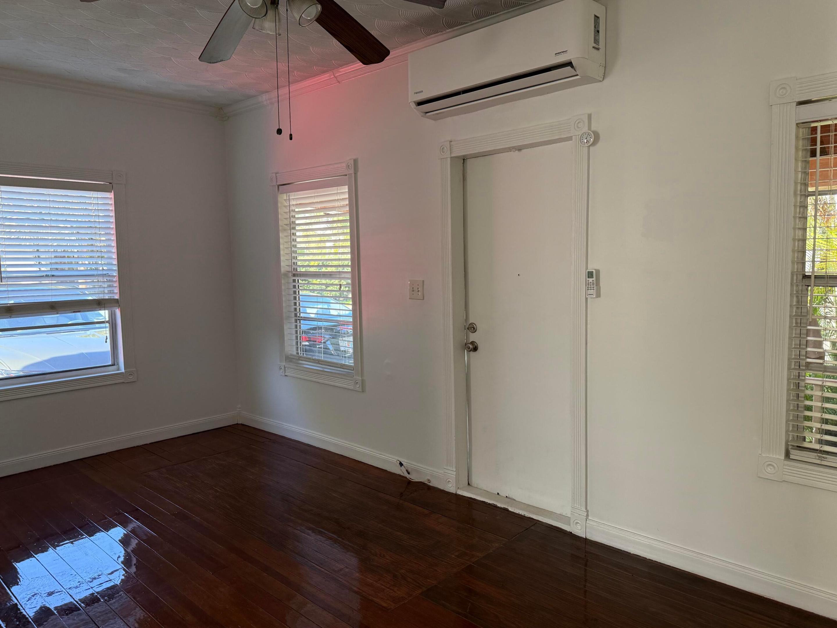 GORDONS ADD - Residential Lease