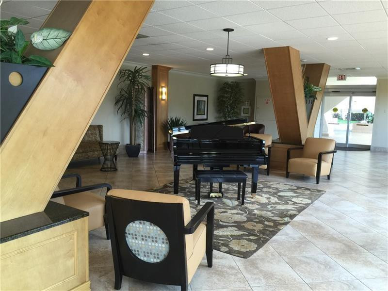 Pompano Beach Club South - Residential