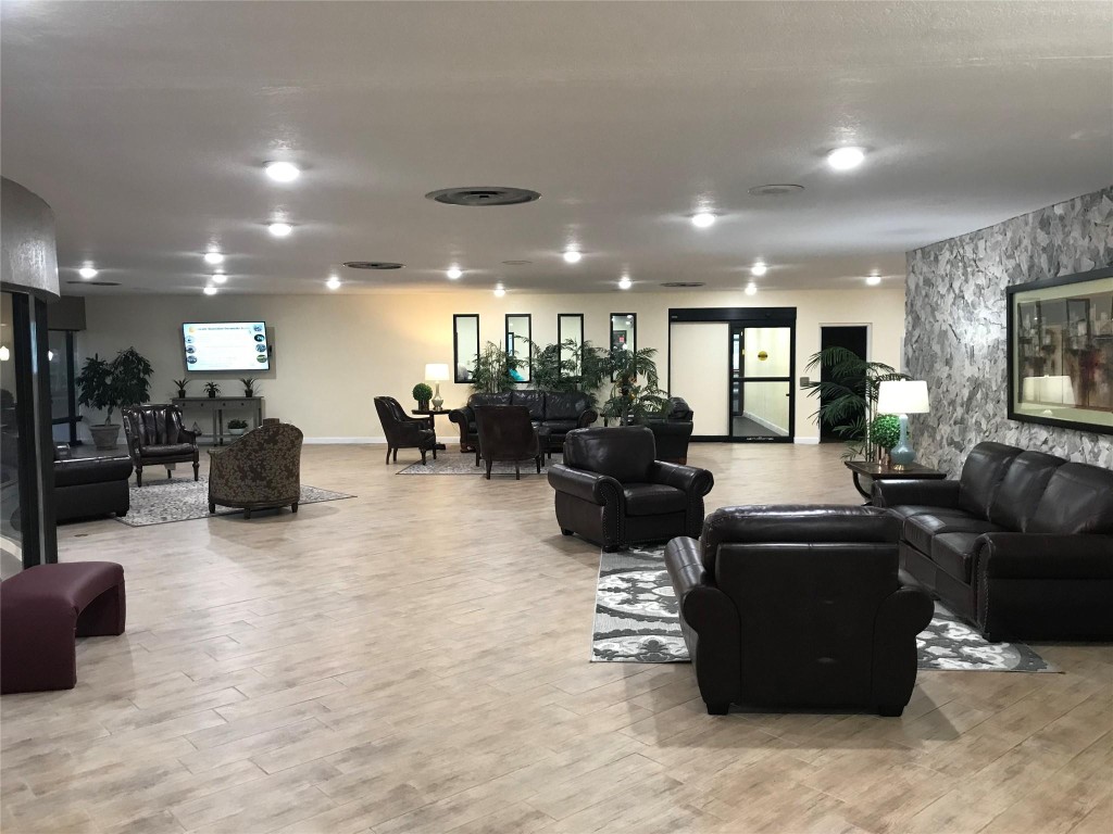 Sunrise Lakes - Residential