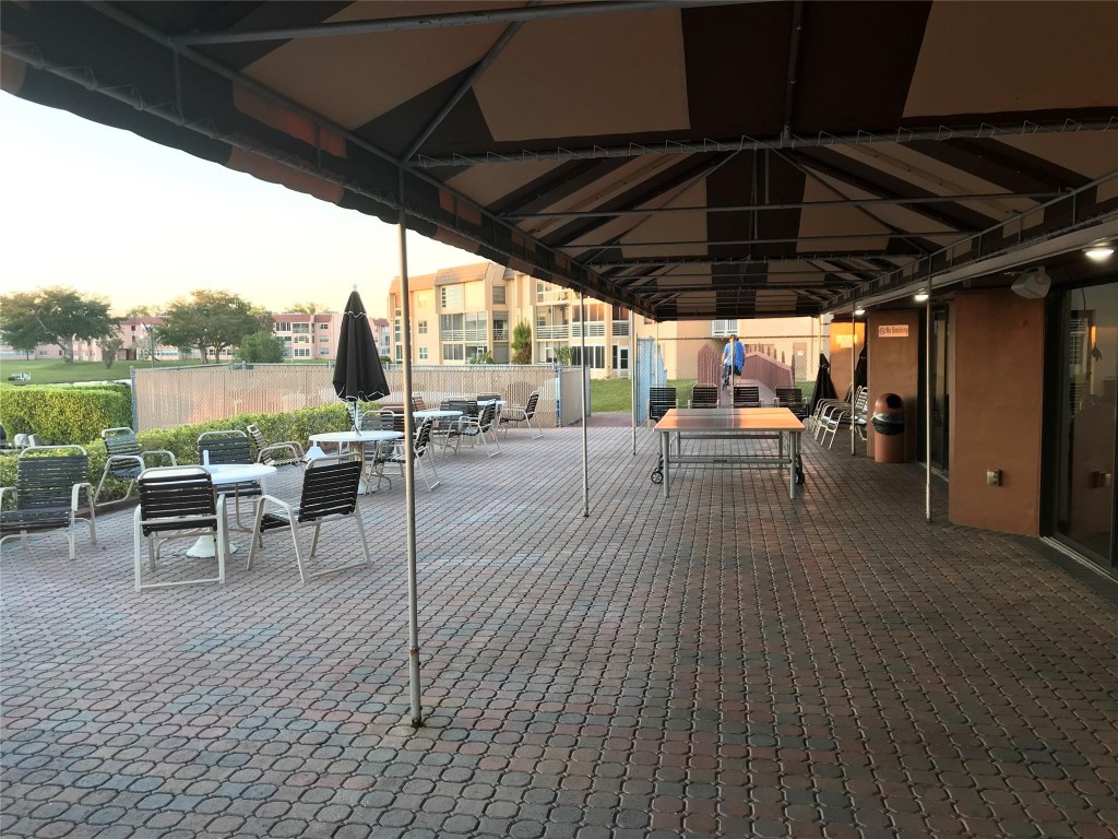 Sunrise Lakes - Residential