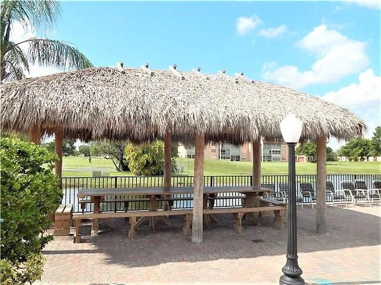 Sunrise Lakes - Residential