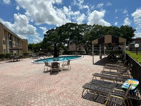 Sunrise Lakes - Residential