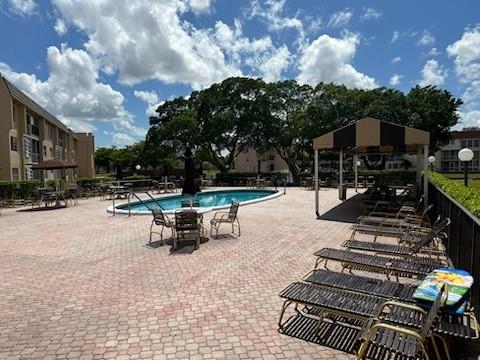 Sunrise Lakes - Residential