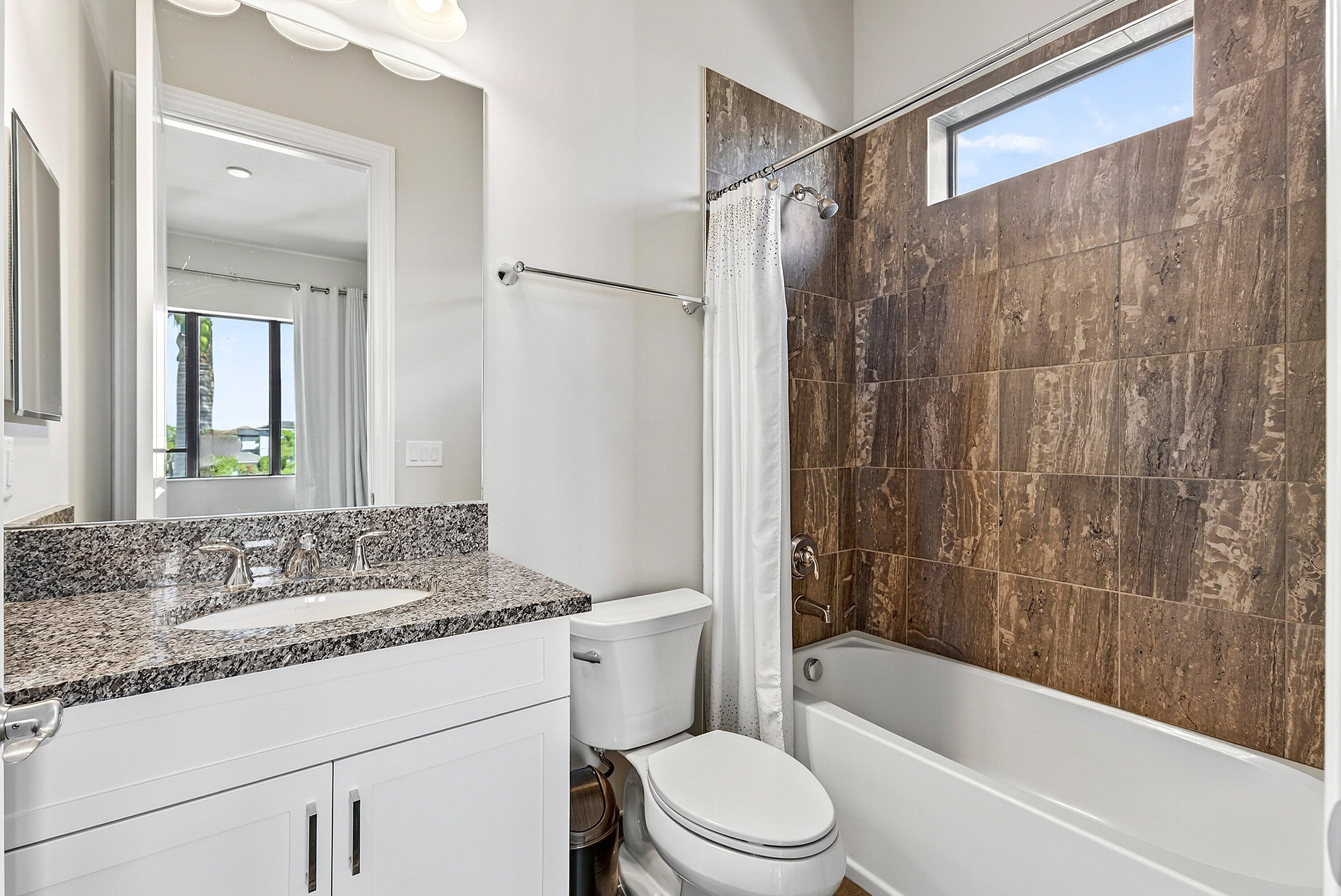 ROYAL PALM POLO PLAT - Residential Lease