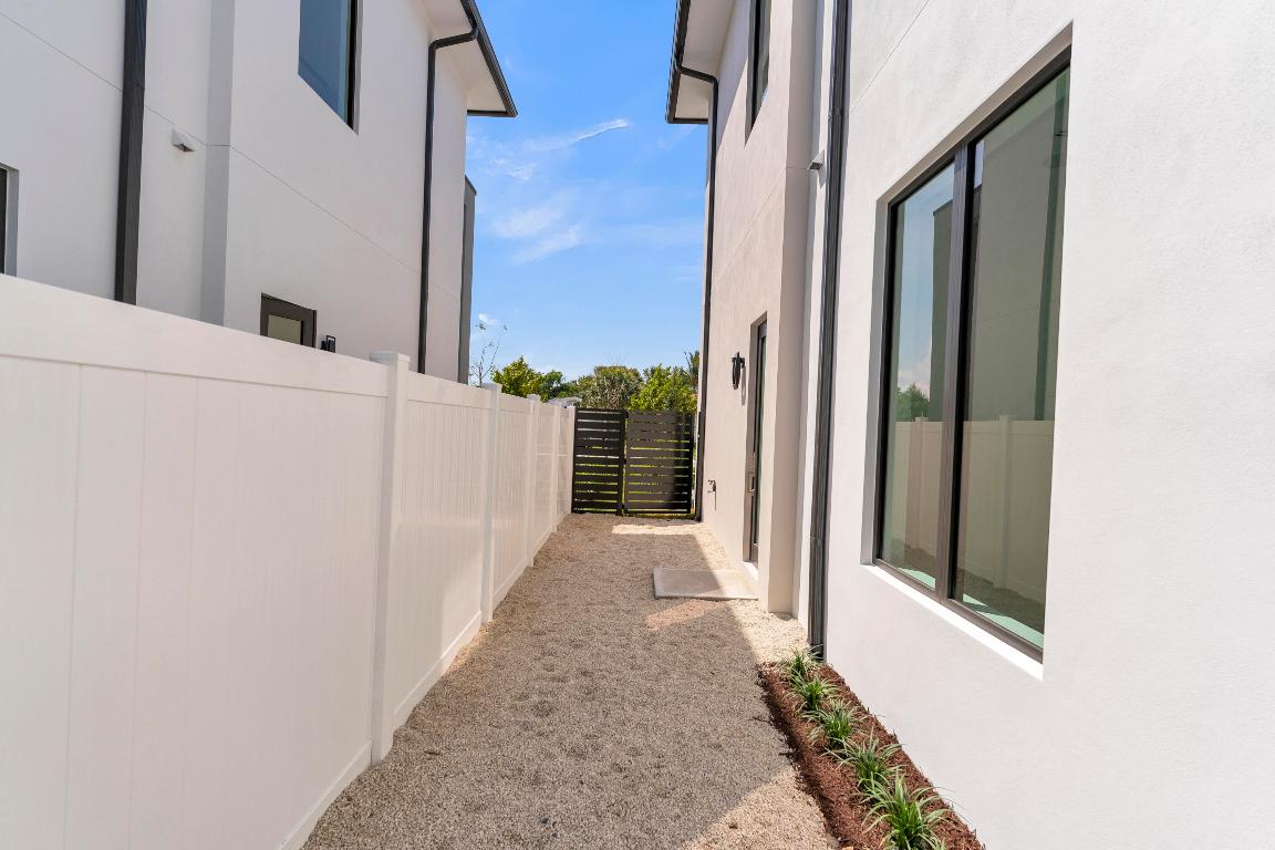 DELL PARK IN - Residential