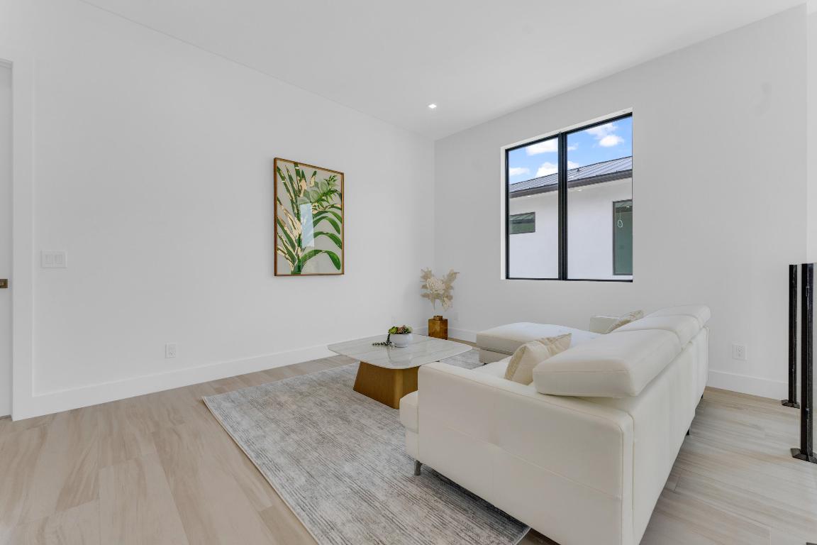 DELL PARK IN - Residential