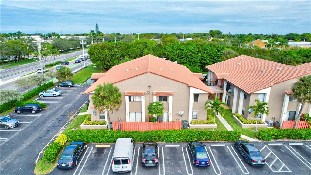 Coral Spgs Villas Condo - Residential