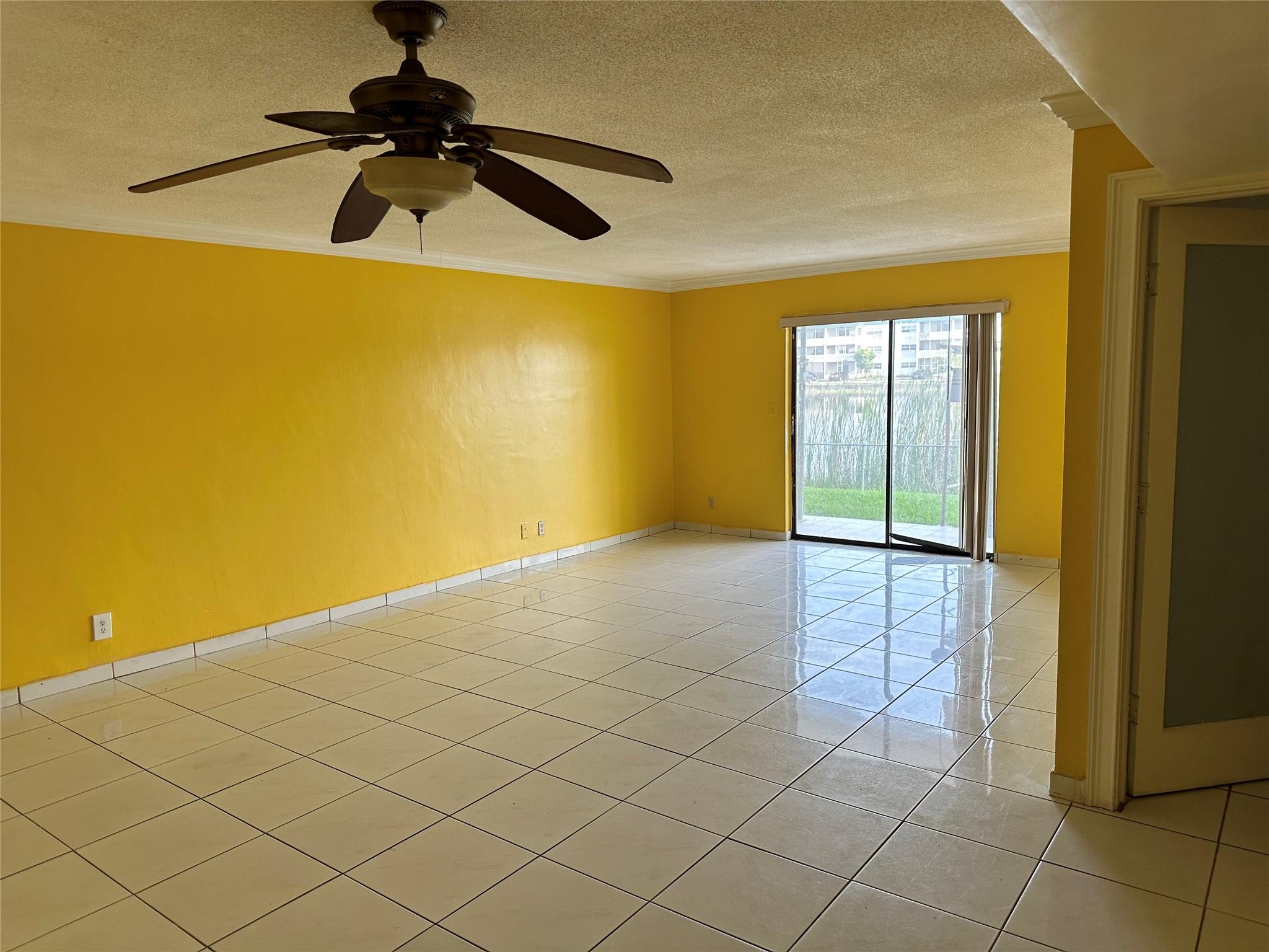 Lakeside Manor North Cond - Residential Lease