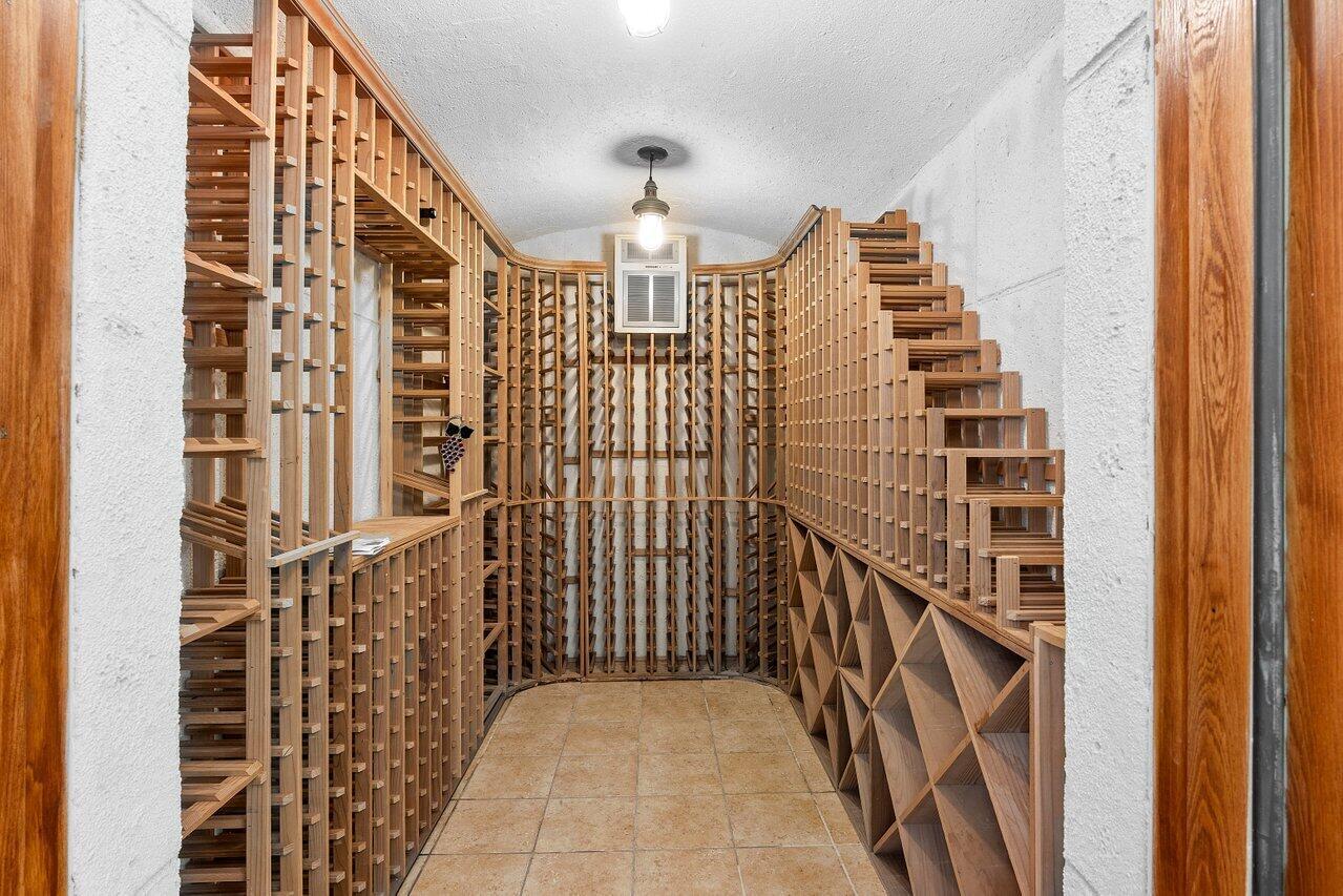 FOXE CHASE - Residential