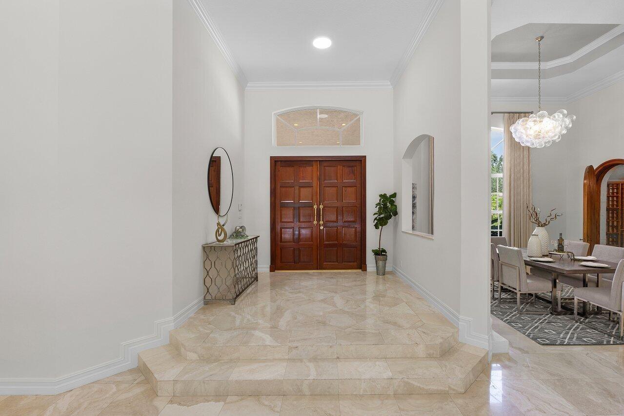 FOXE CHASE - Residential