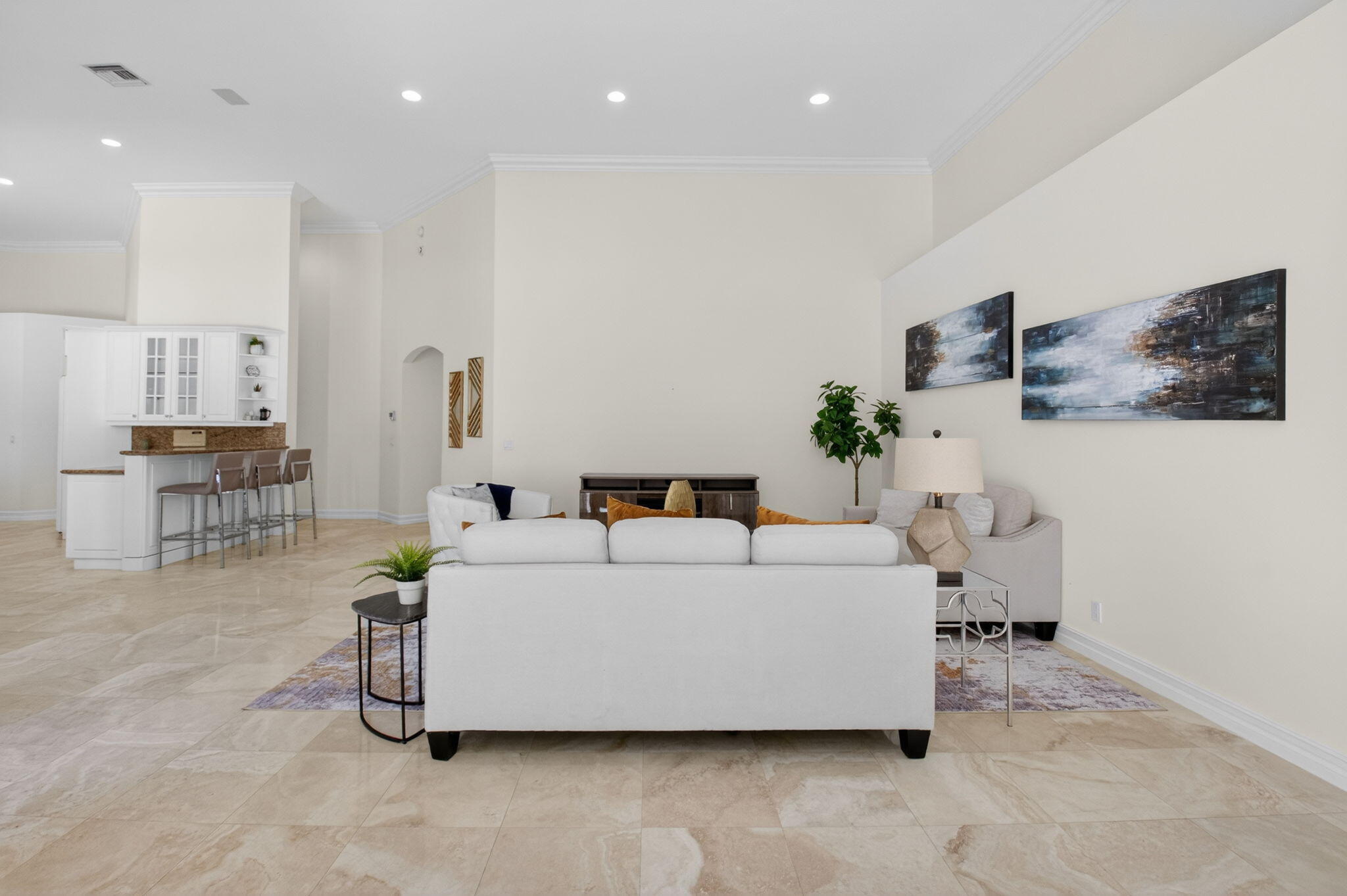 FOXE CHASE - Residential