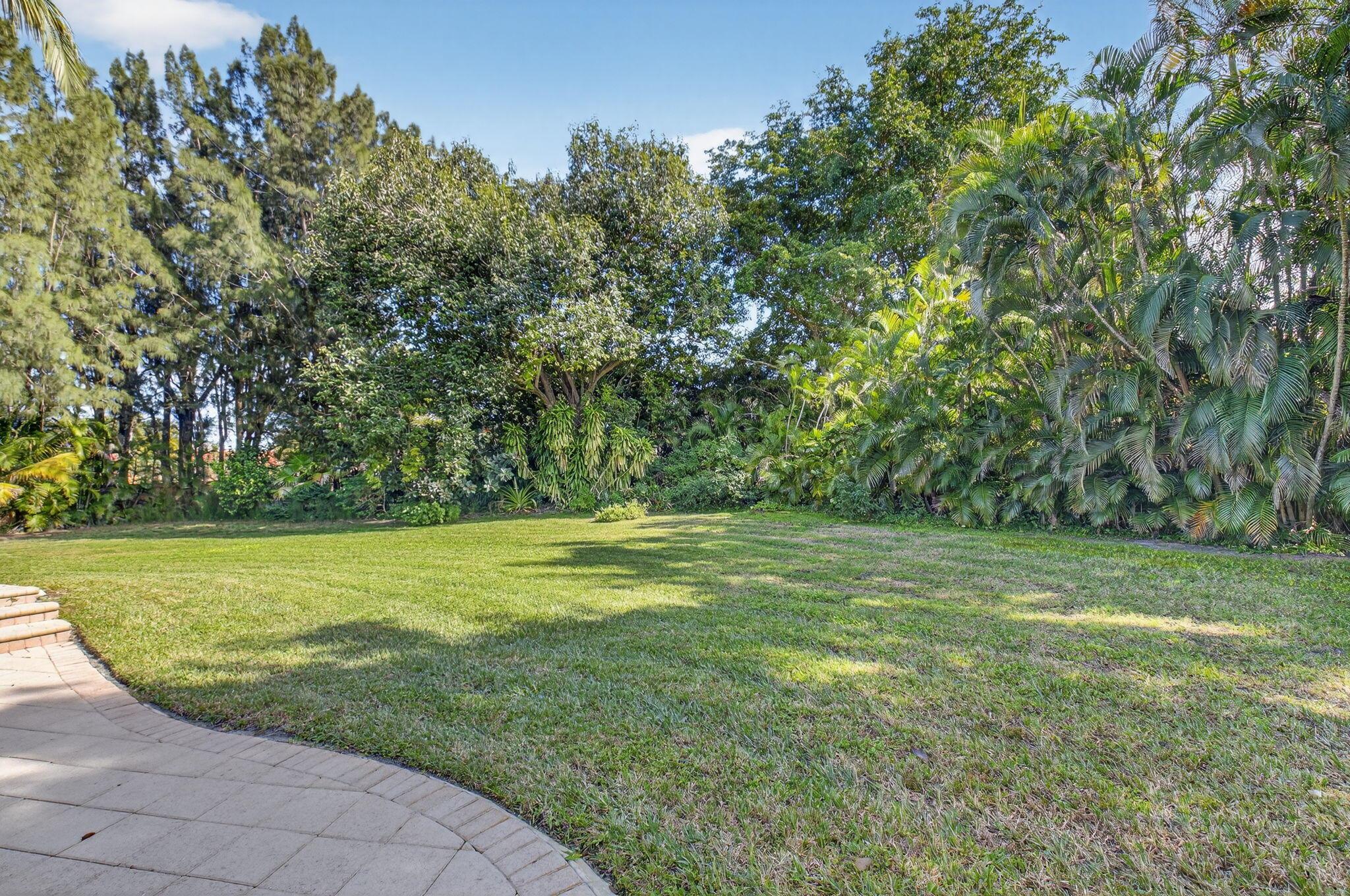 FOXE CHASE - Residential