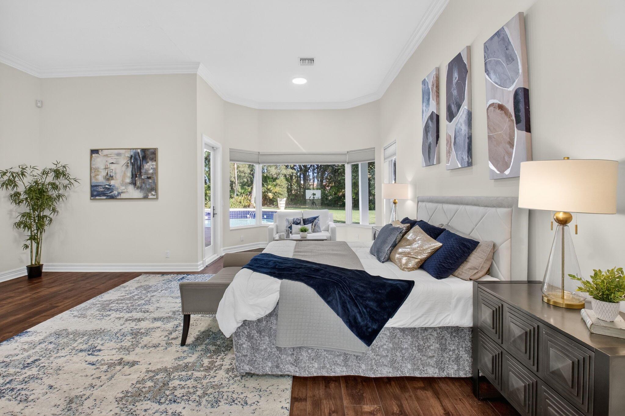 FOXE CHASE - Residential