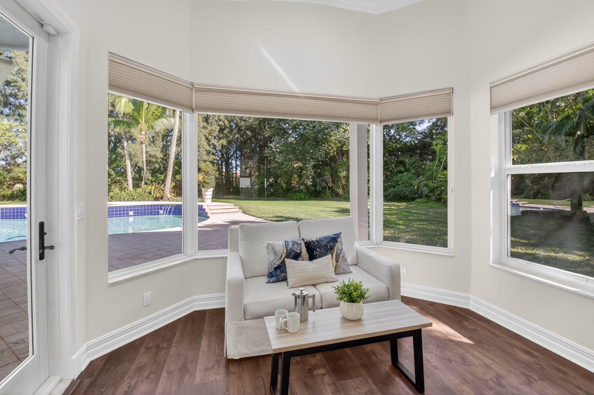 FOXE CHASE - Residential