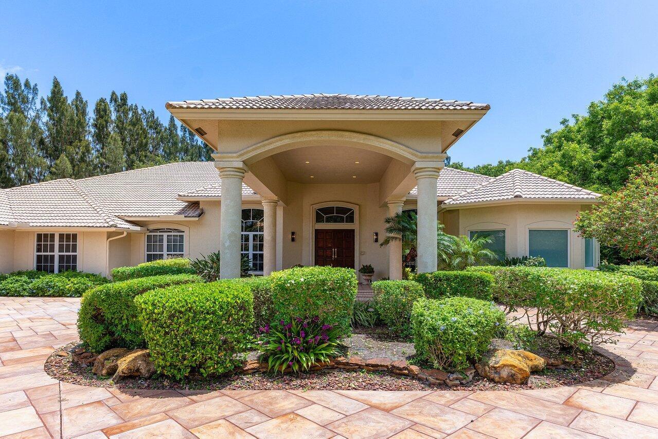 FOXE CHASE - Residential