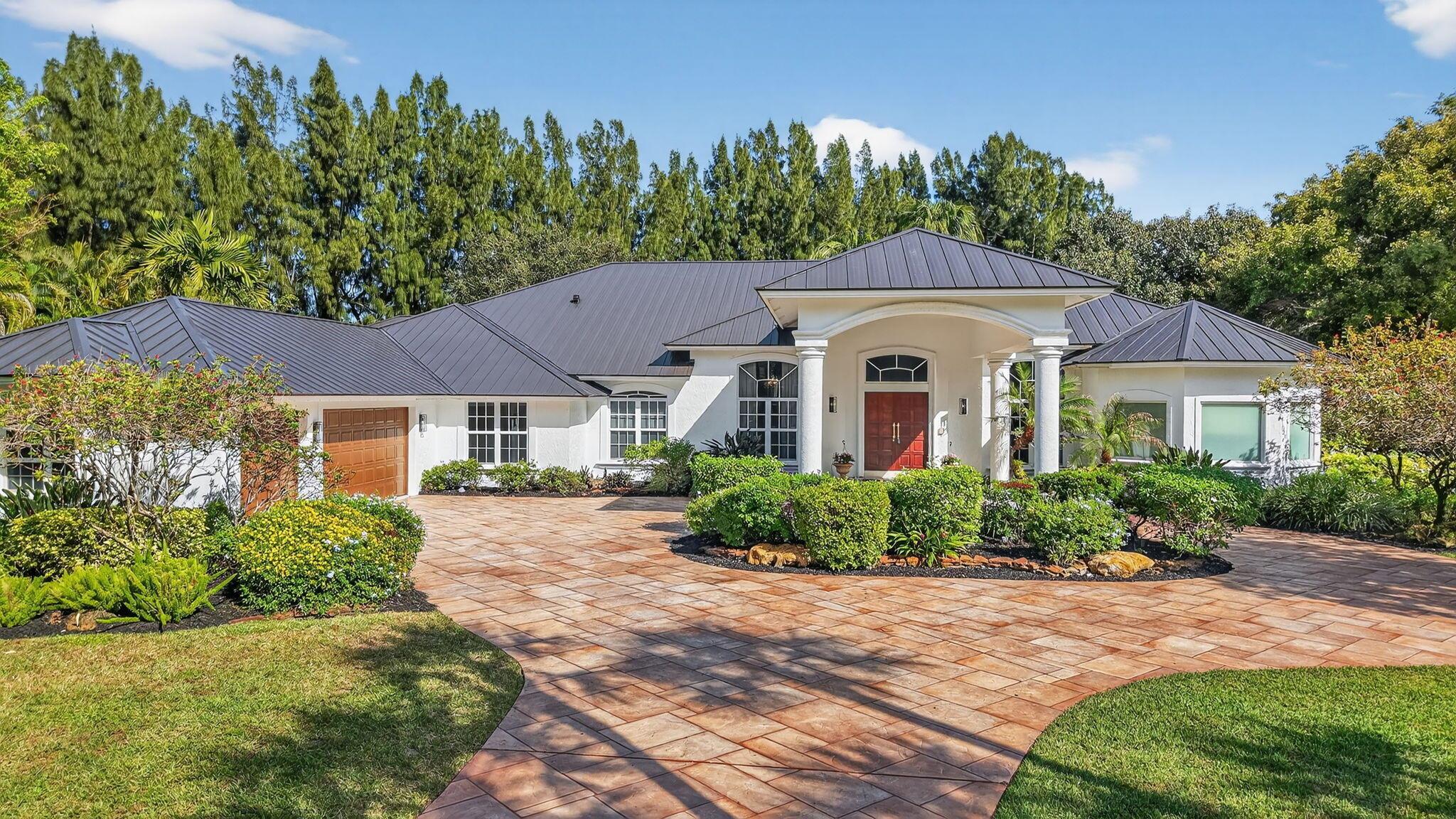 FOXE CHASE - Residential