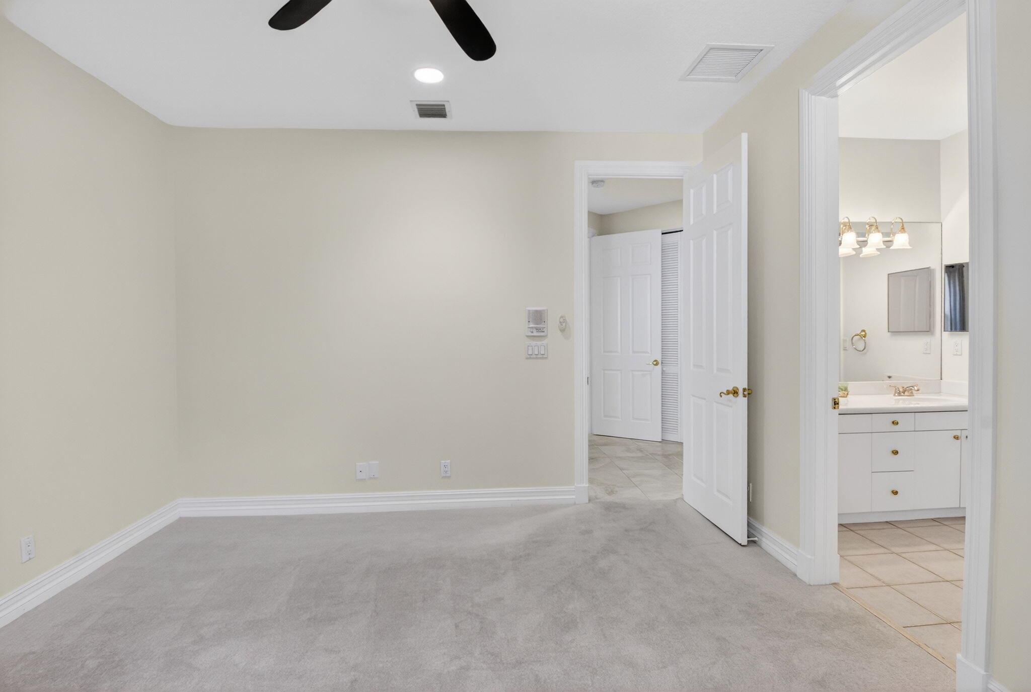 FOXE CHASE - Residential