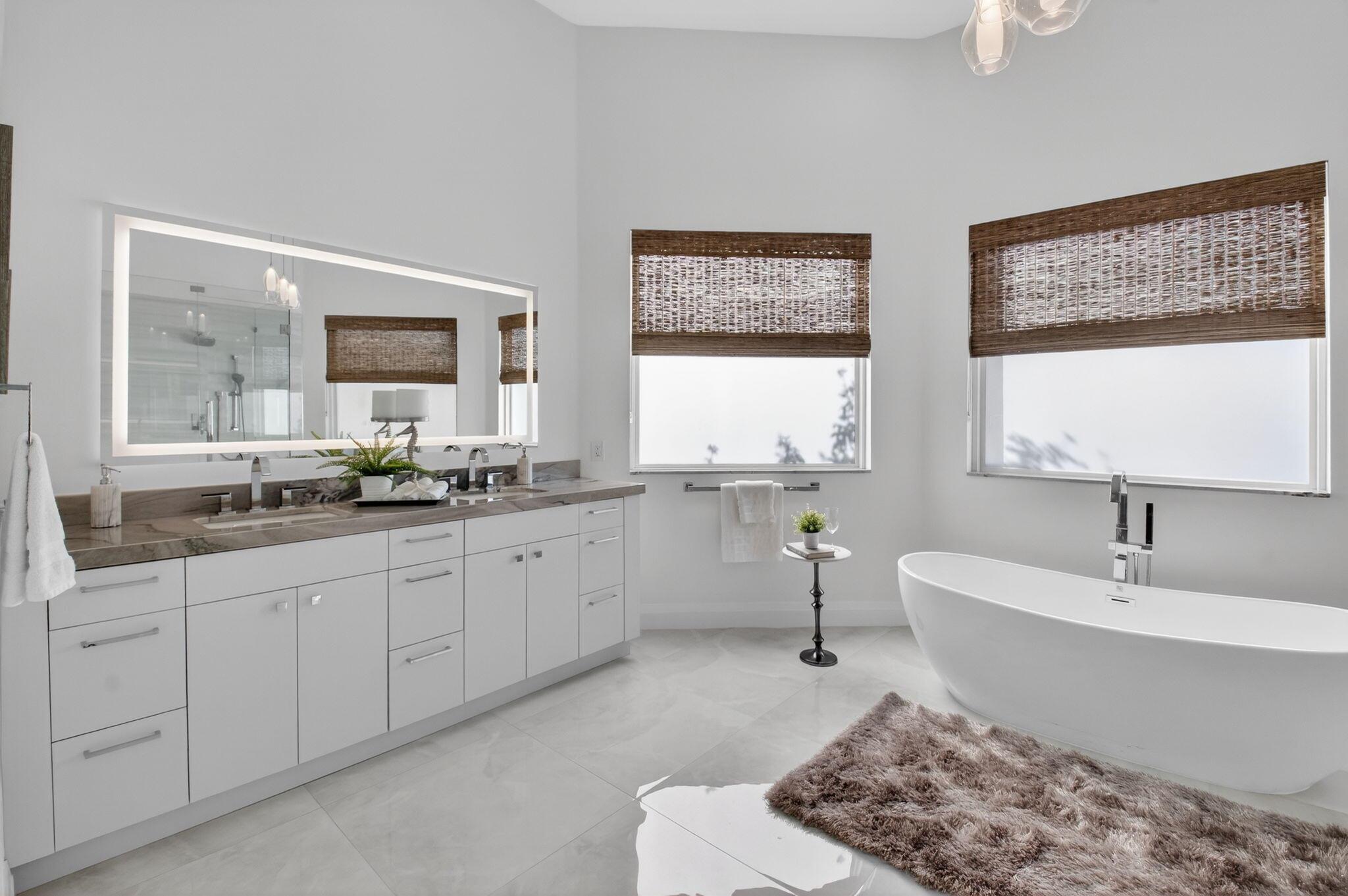 FOXE CHASE - Residential