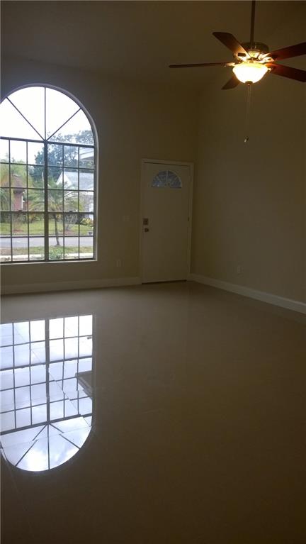 Cinnamon Place 1 121-26 B - Residential