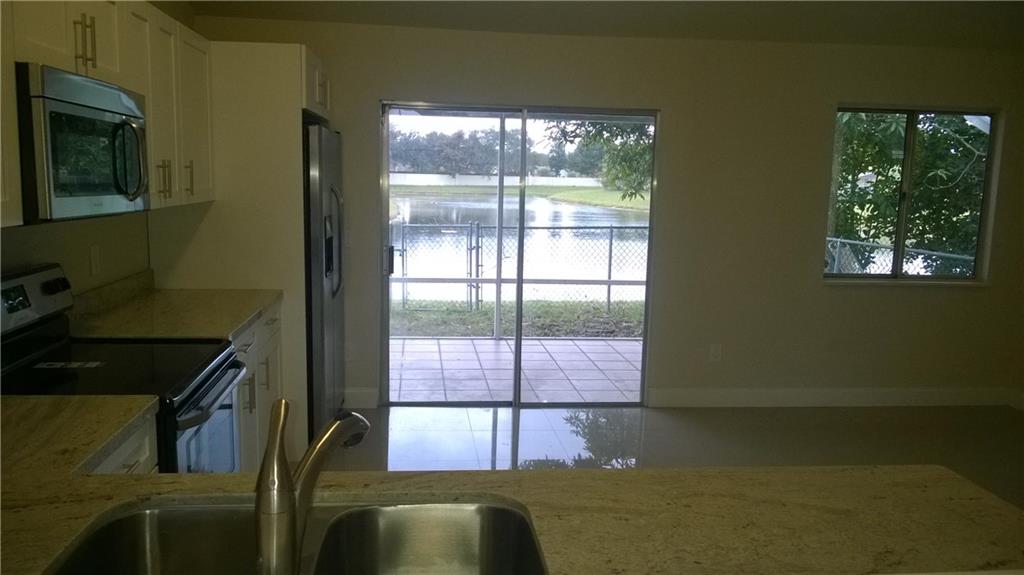 Cinnamon Place 1 121-26 B - Residential