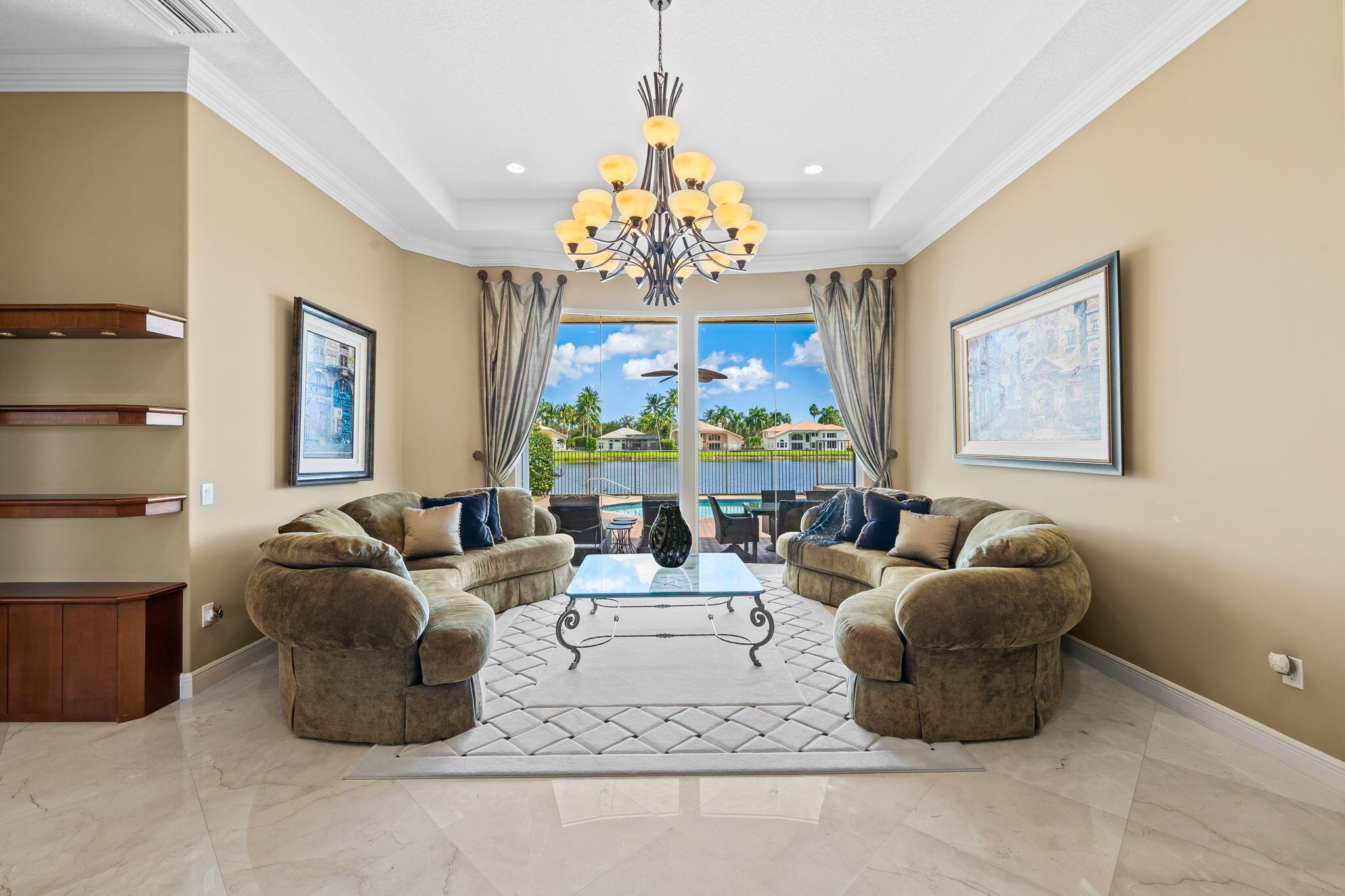 SATURNIA ISLES - Residential