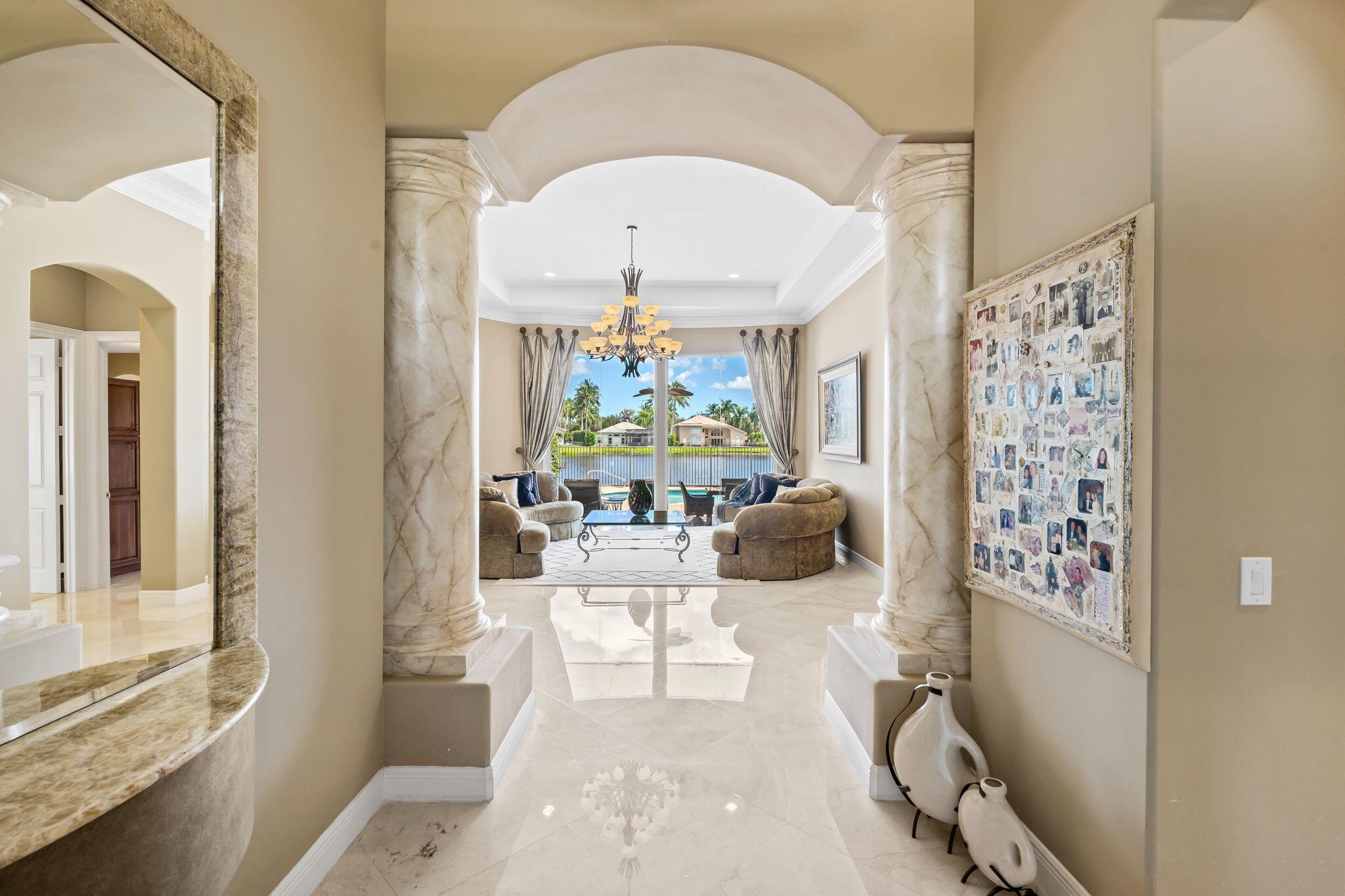 SATURNIA ISLES - Residential