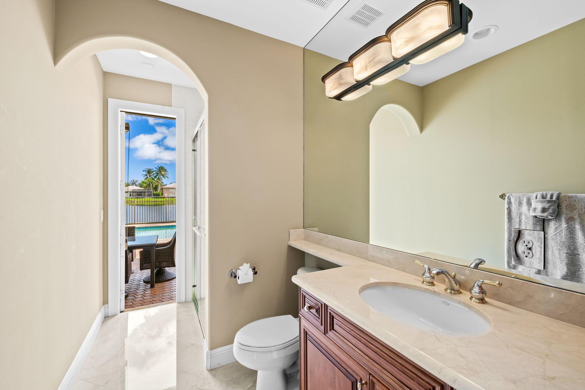 SATURNIA ISLES - Residential