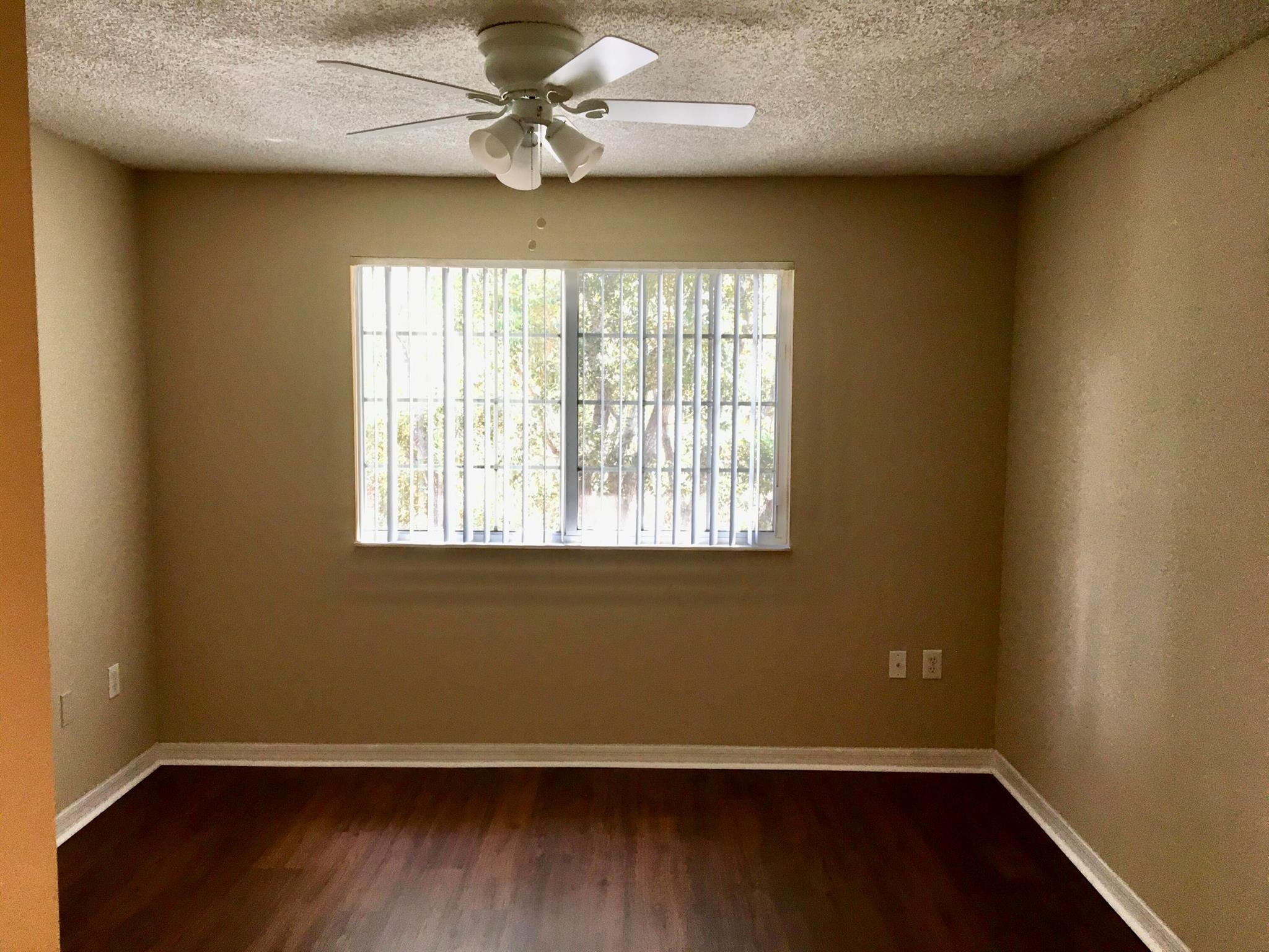 4159 N Haverhill Road 1306