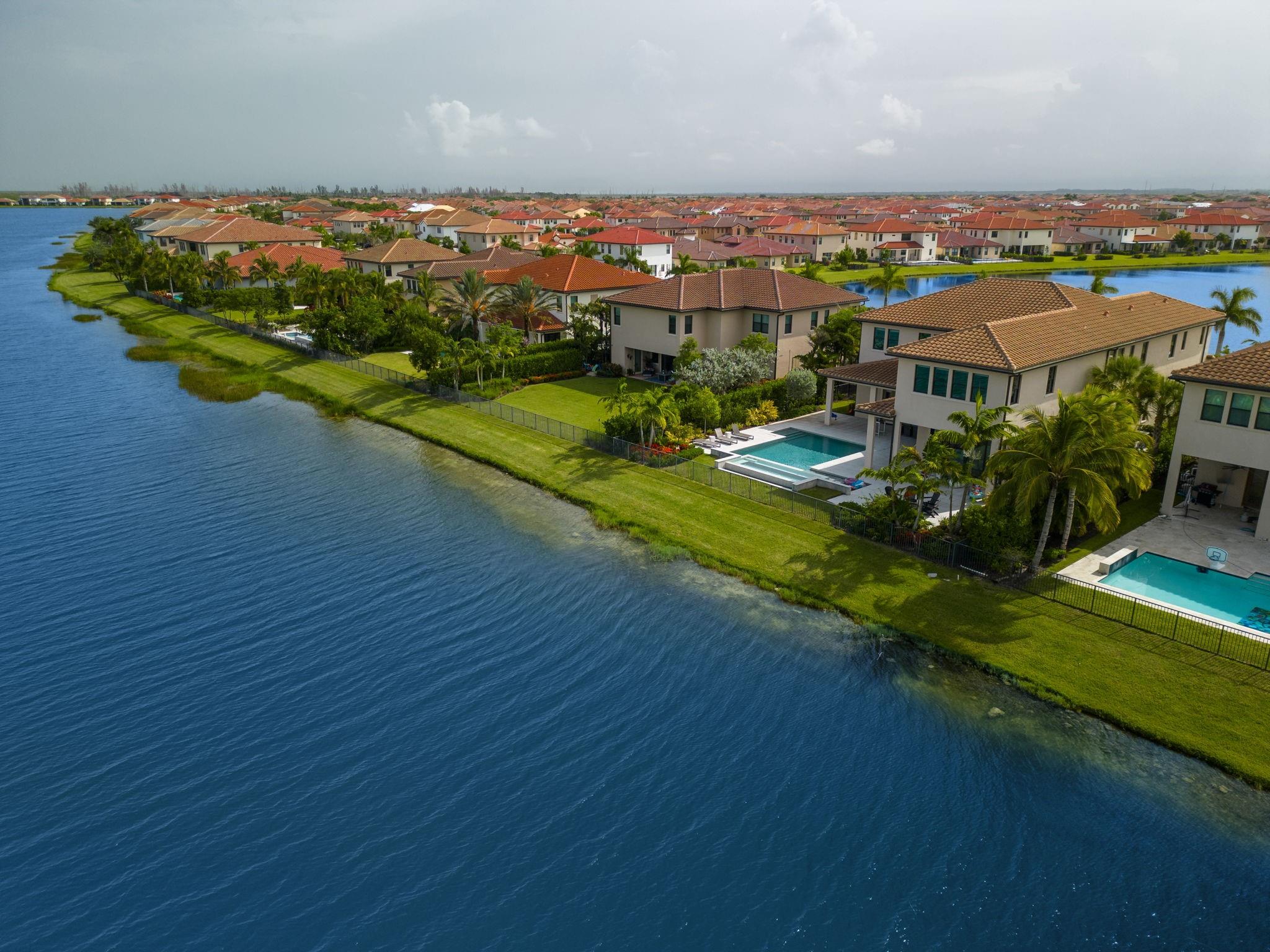 PARKLAND BAY 183-49 B LOT - Residential