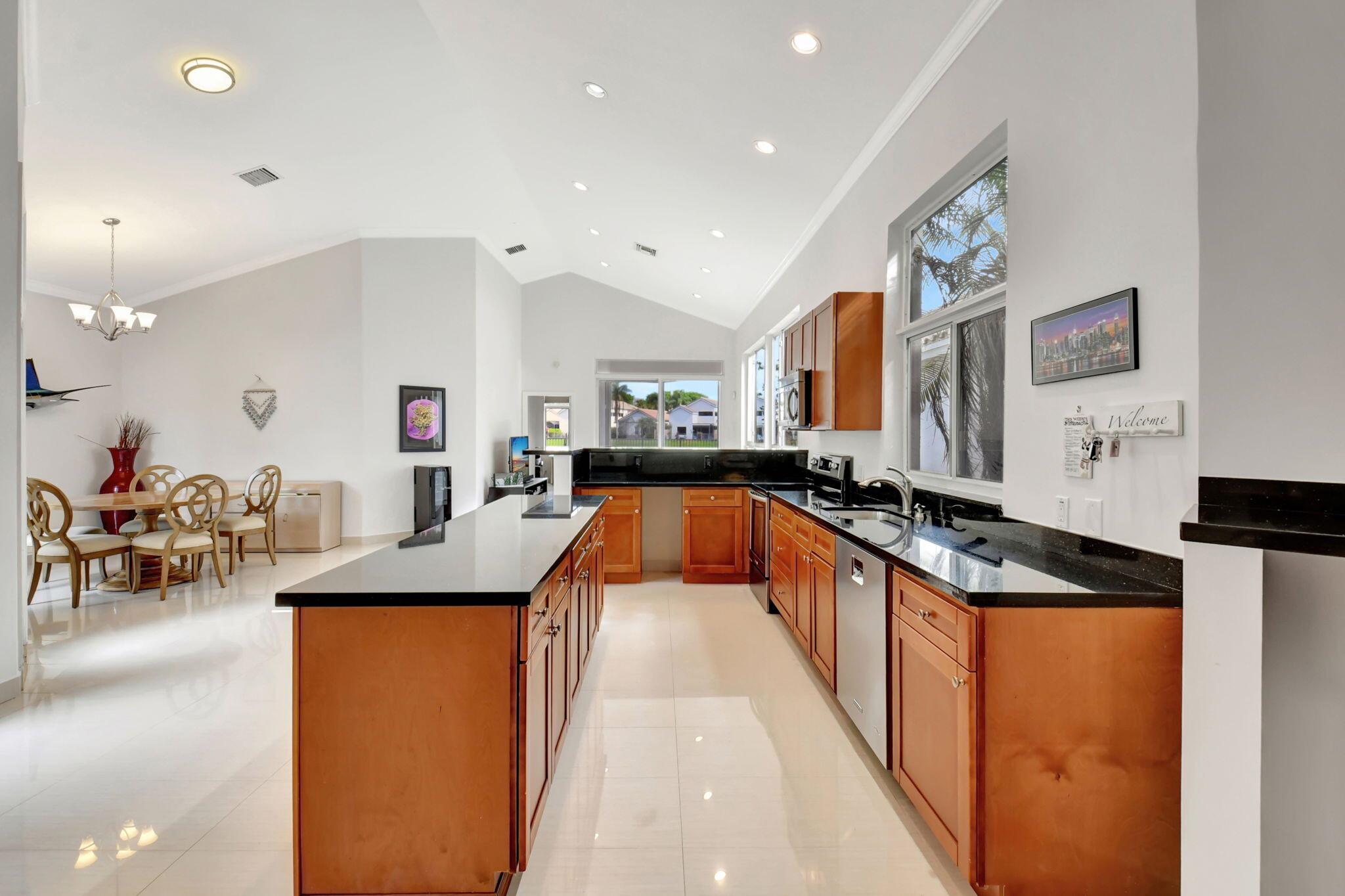 BANYANS - Residential Lease