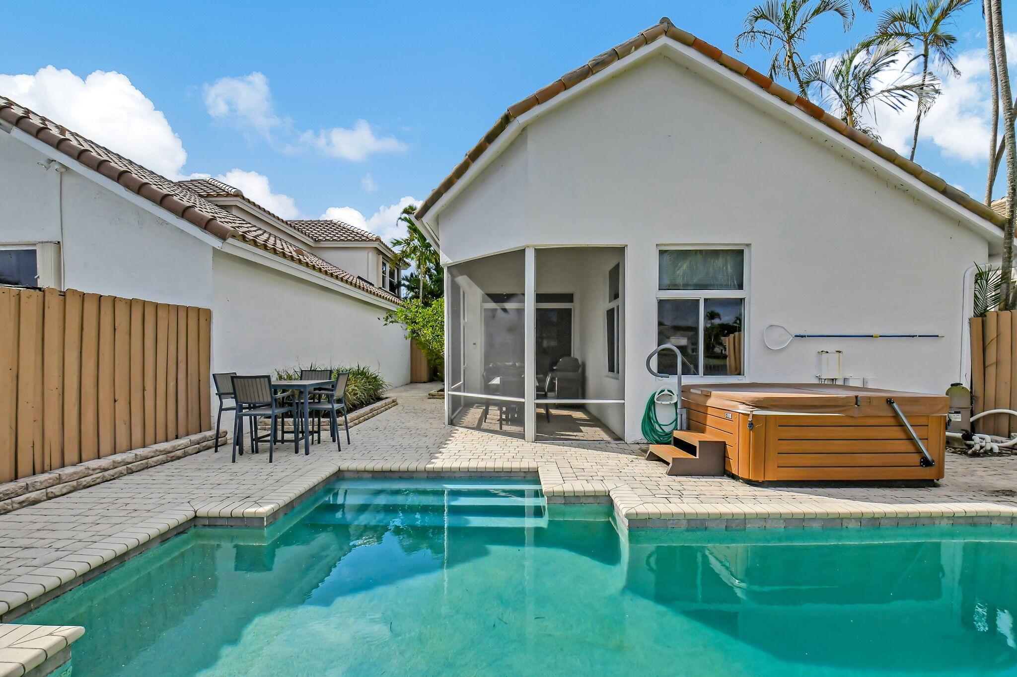 BANYANS - Residential Lease