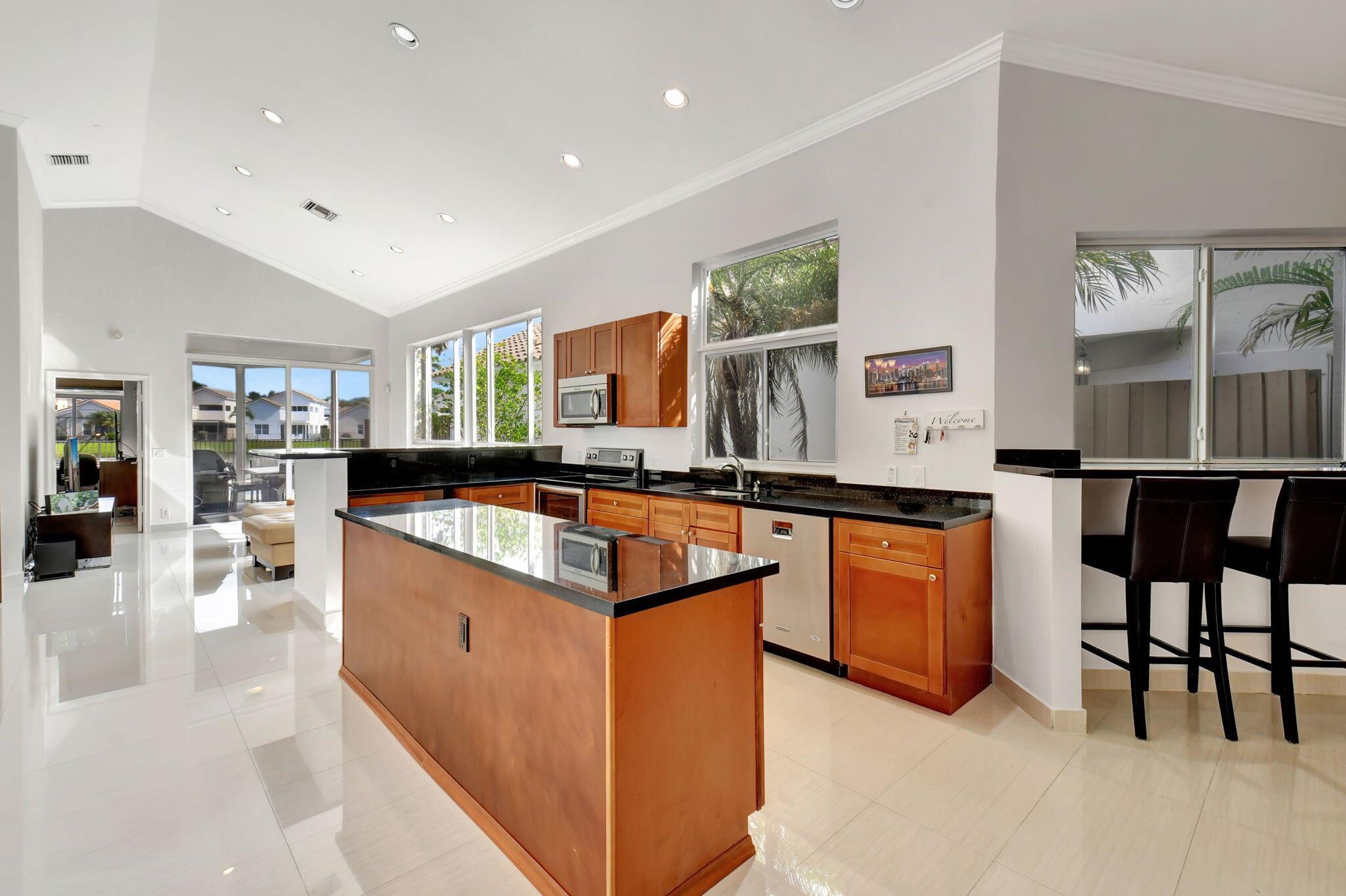 BANYANS - Residential Lease