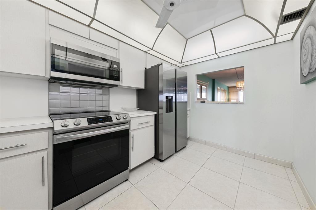 BERMUDA HOUSE - Residential