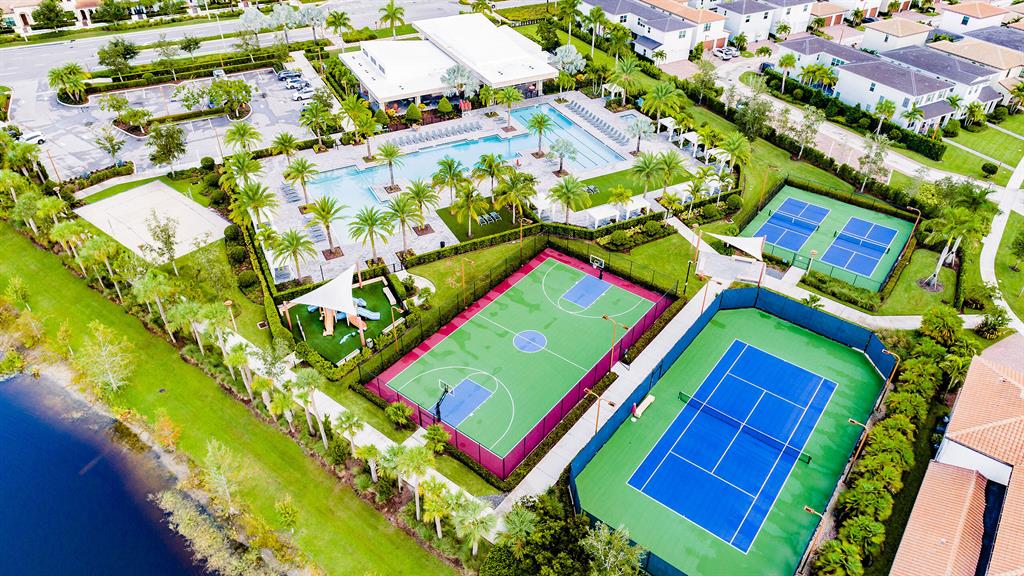 ALTON NEIGHBORHOOD - Residential