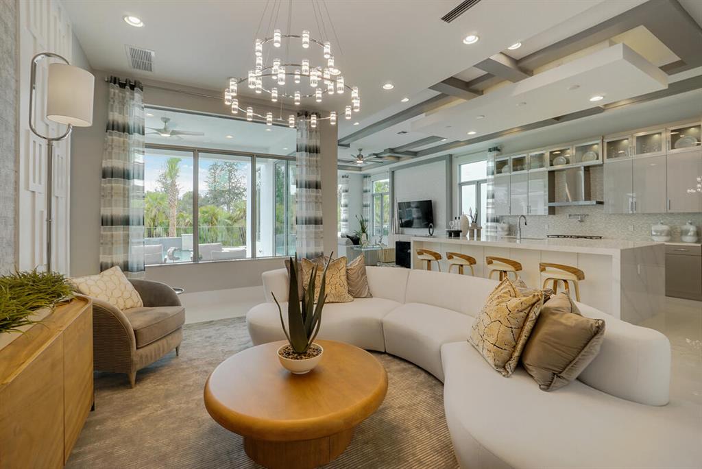 ALTON NEIGHBORHOOD - Residential