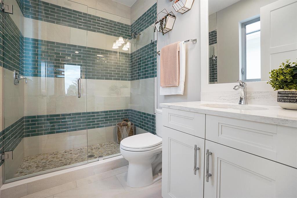 ALTON NEIGHBORHOOD - Residential