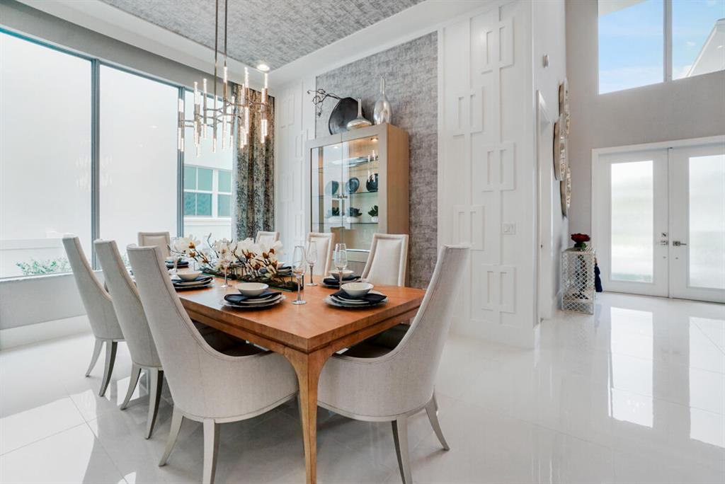 ALTON NEIGHBORHOOD - Residential