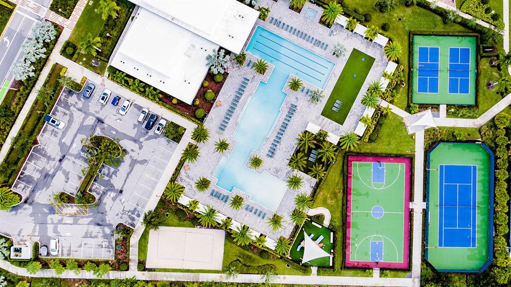 ALTON NEIGHBORHOOD - Residential