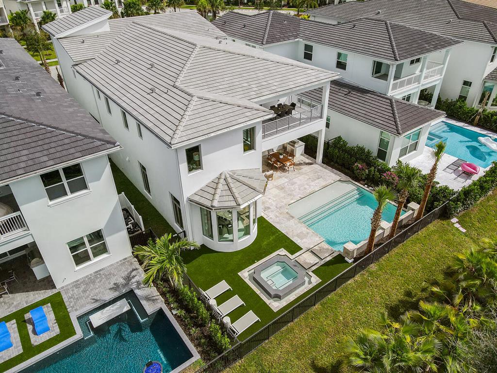 ALTON NEIGHBORHOOD - Residential