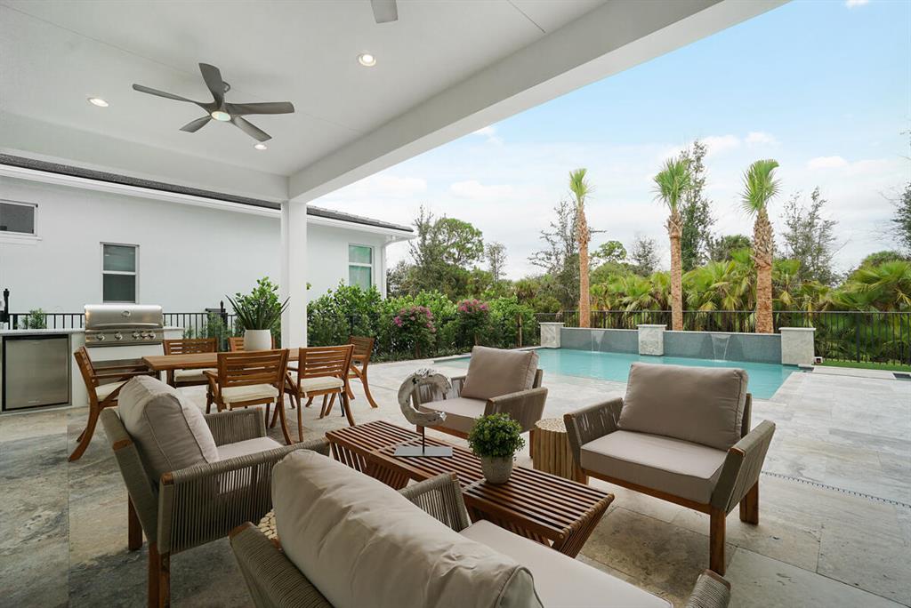 ALTON NEIGHBORHOOD - Residential