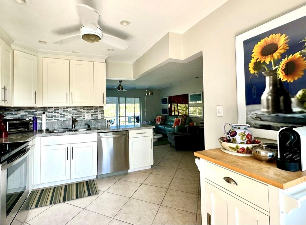 FAIRWAYS ROYALE CONDO - Residential