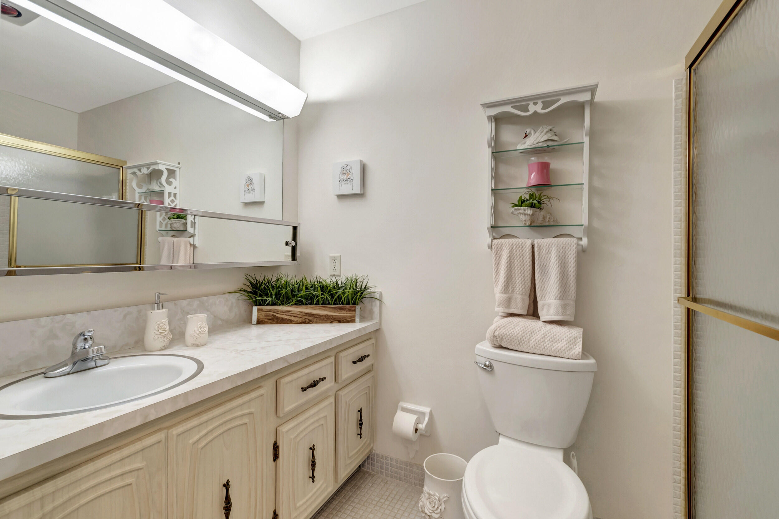 HIGH POINT OF DELRAY BEACH CONDO SEC III - Residential