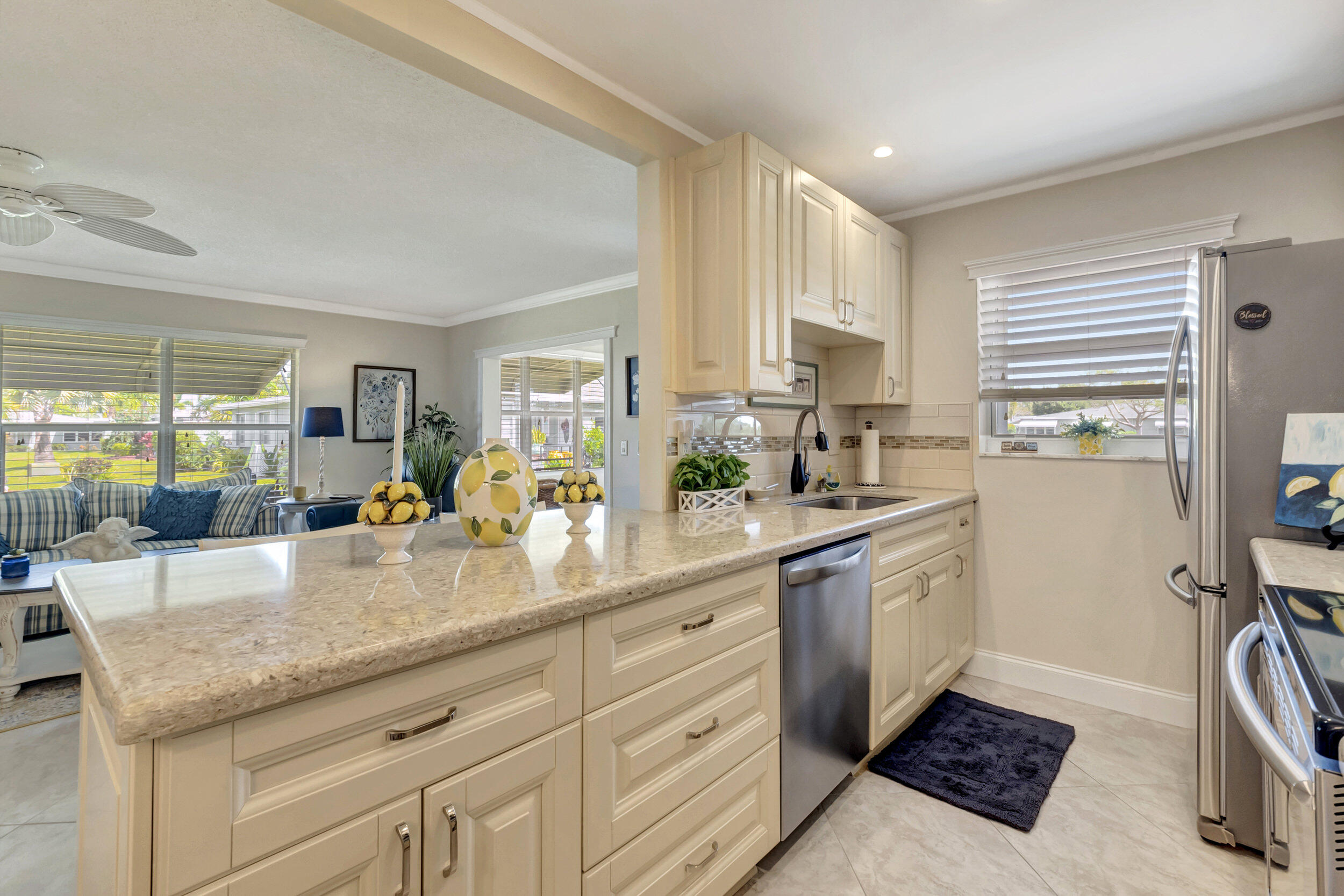 HIGH POINT OF DELRAY BEACH CONDO SEC III - Residential