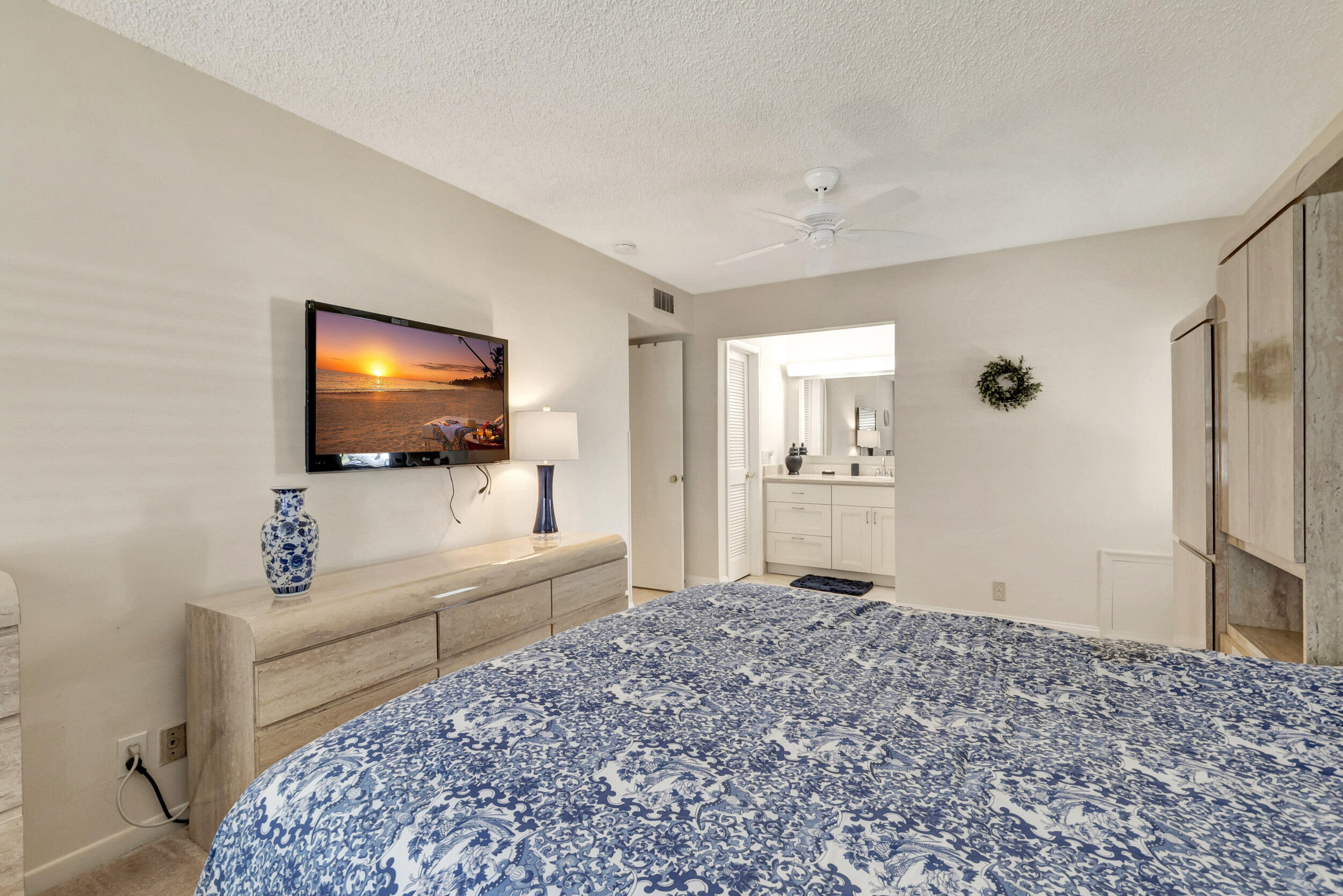 HIGH POINT OF DELRAY BEACH CONDO SEC III - Residential