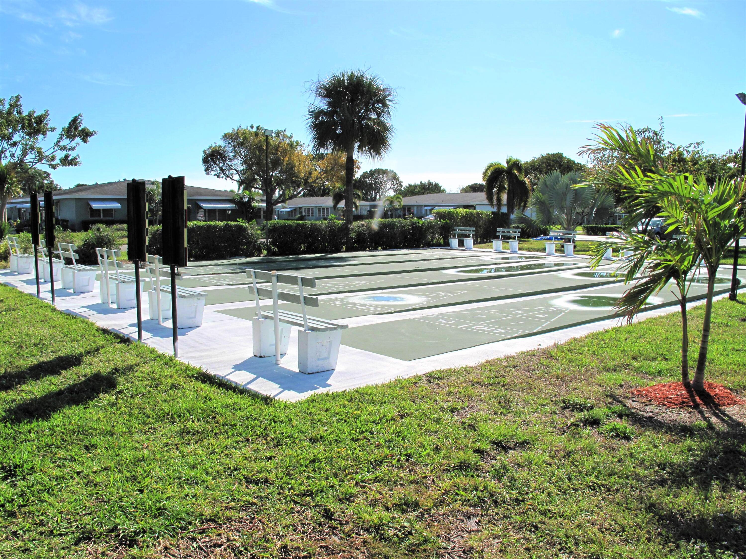 HIGH POINT OF DELRAY BEACH CONDO SEC III - Residential