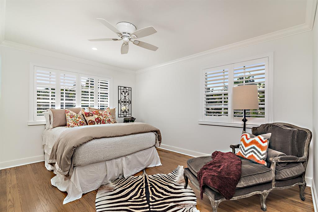 ESSEX LANE IN - Residential