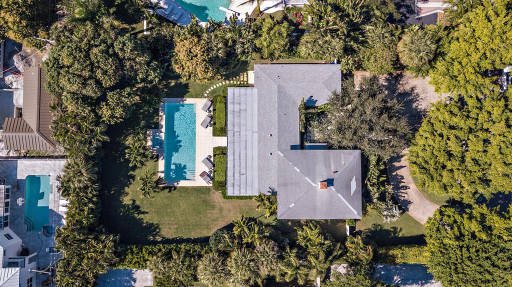 ESSEX LANE IN - Residential