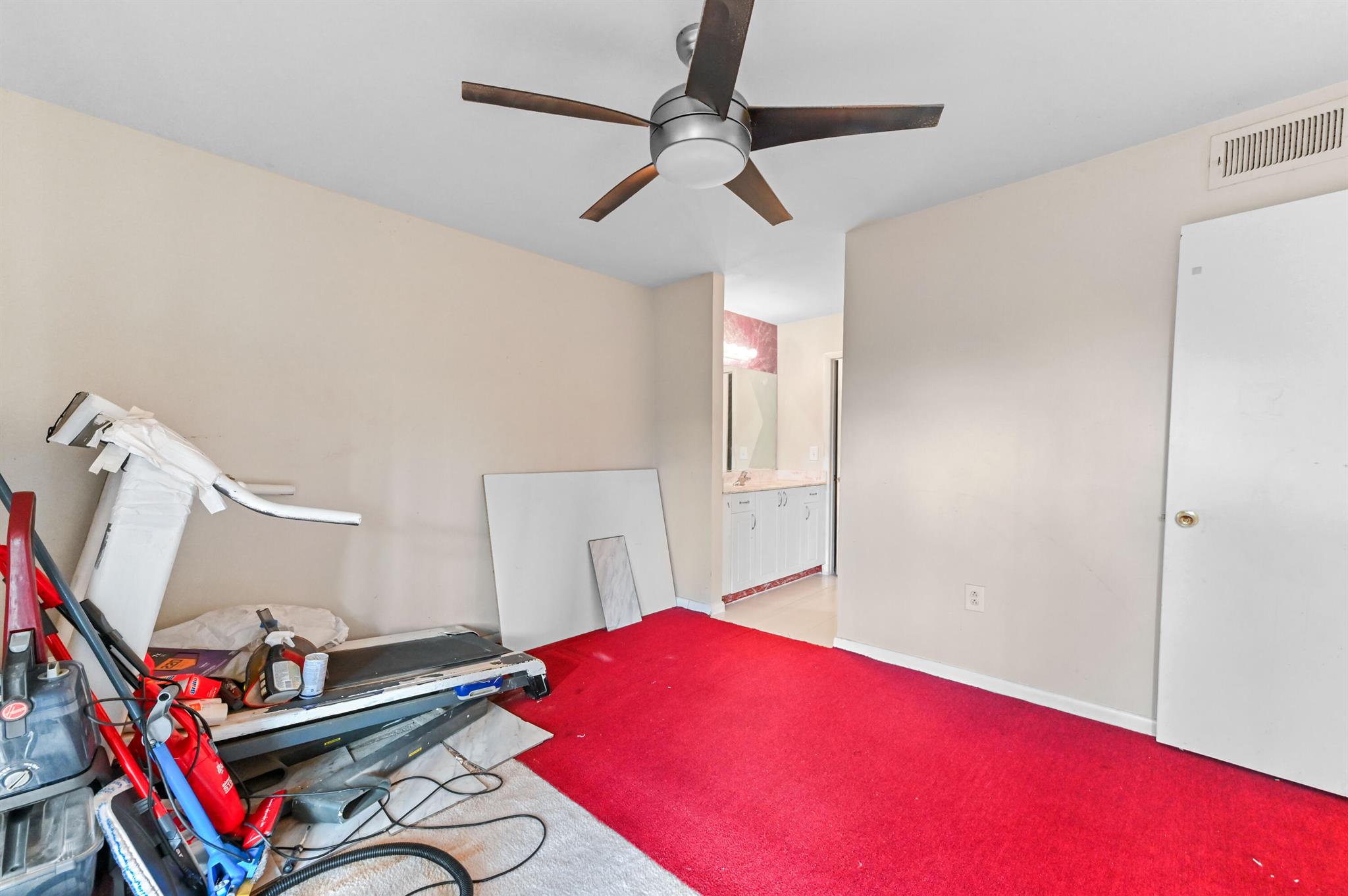 PALM LAKE - Residential